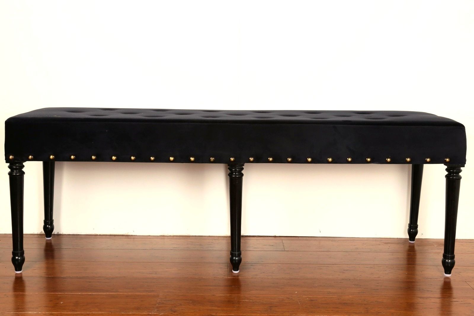 CLARA | CLASSIC BLACK VELVET BENCH SEAT