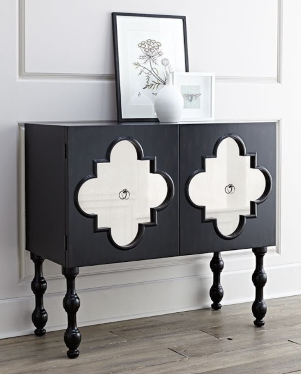 BOHEMIAN | CONTEMPORARY BUFFET 