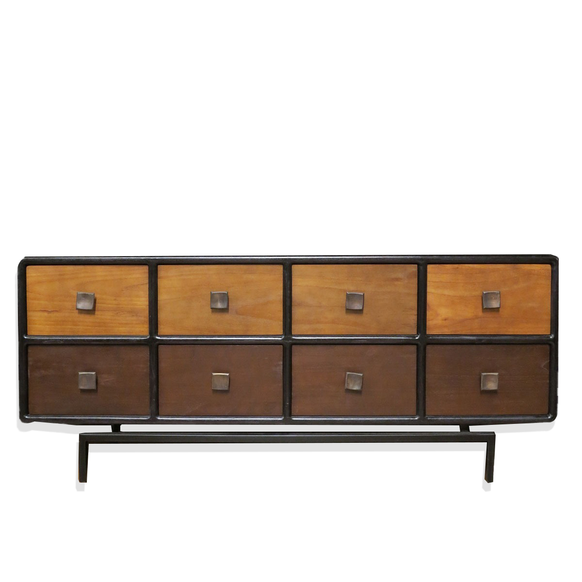 TOMMY | TIMBER BUFFET RANGE