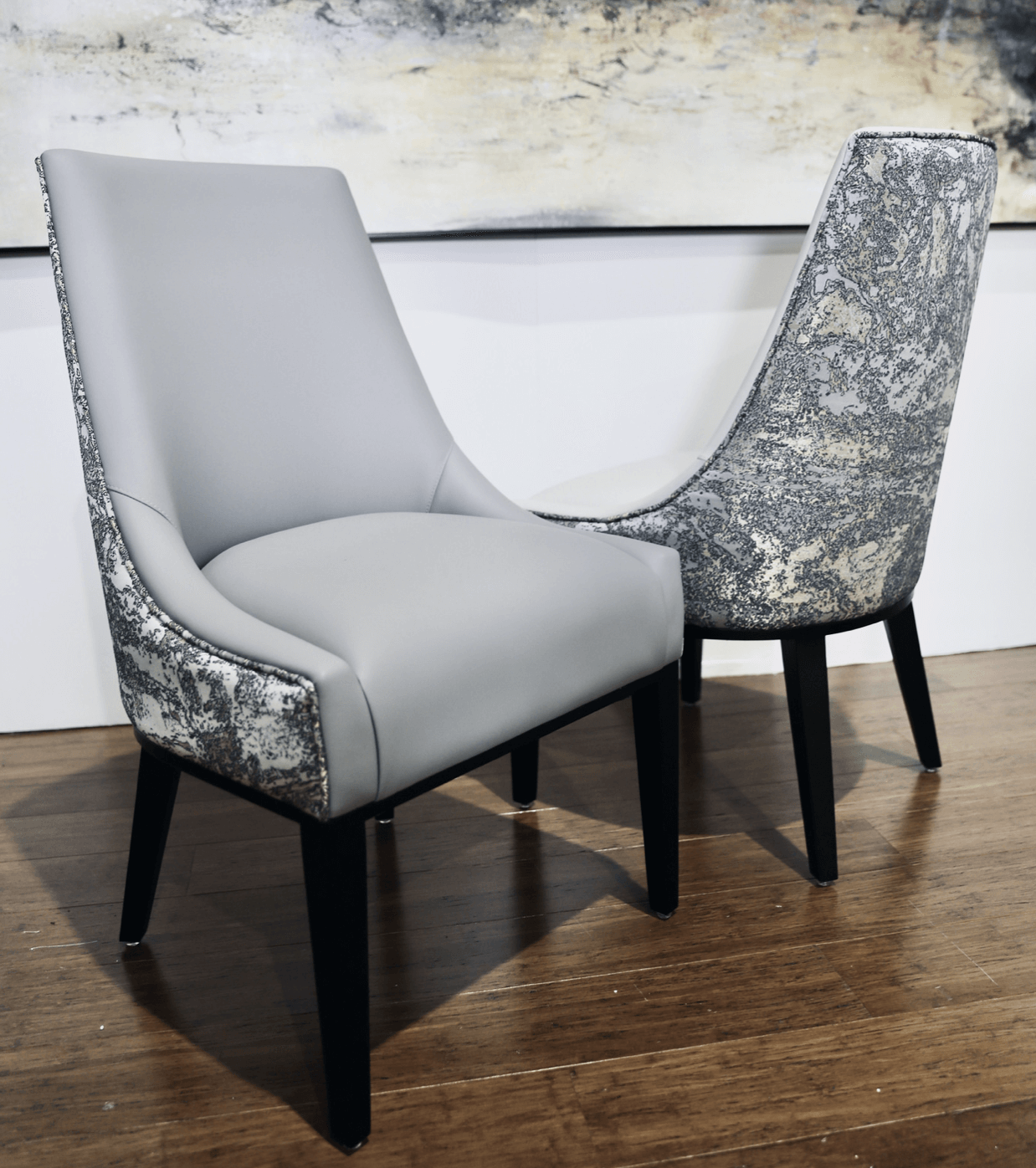 EIRENE | TWO-TONE DINING CHAIR