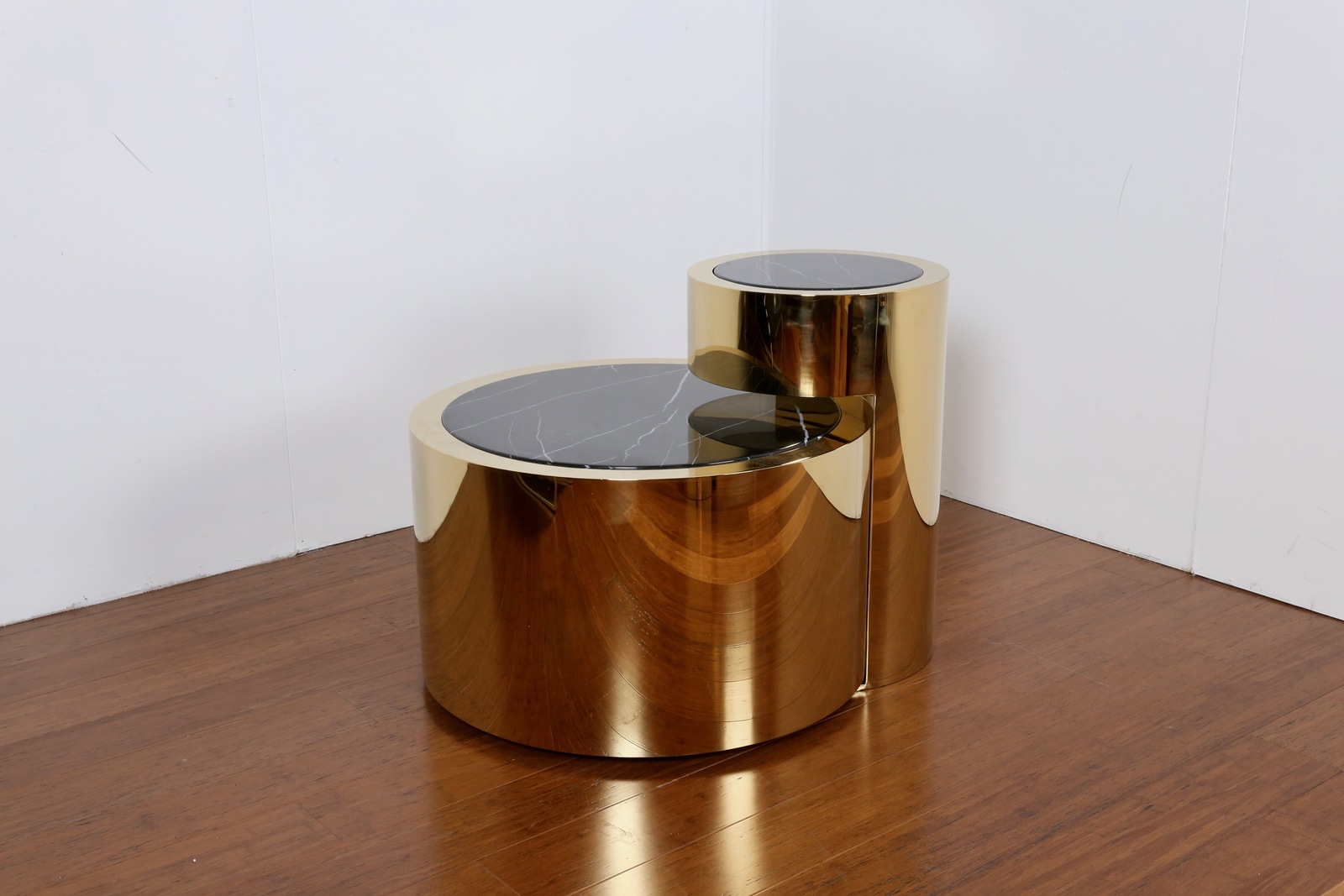 SALVATOR | MODERN LUX COFFEE TABLE