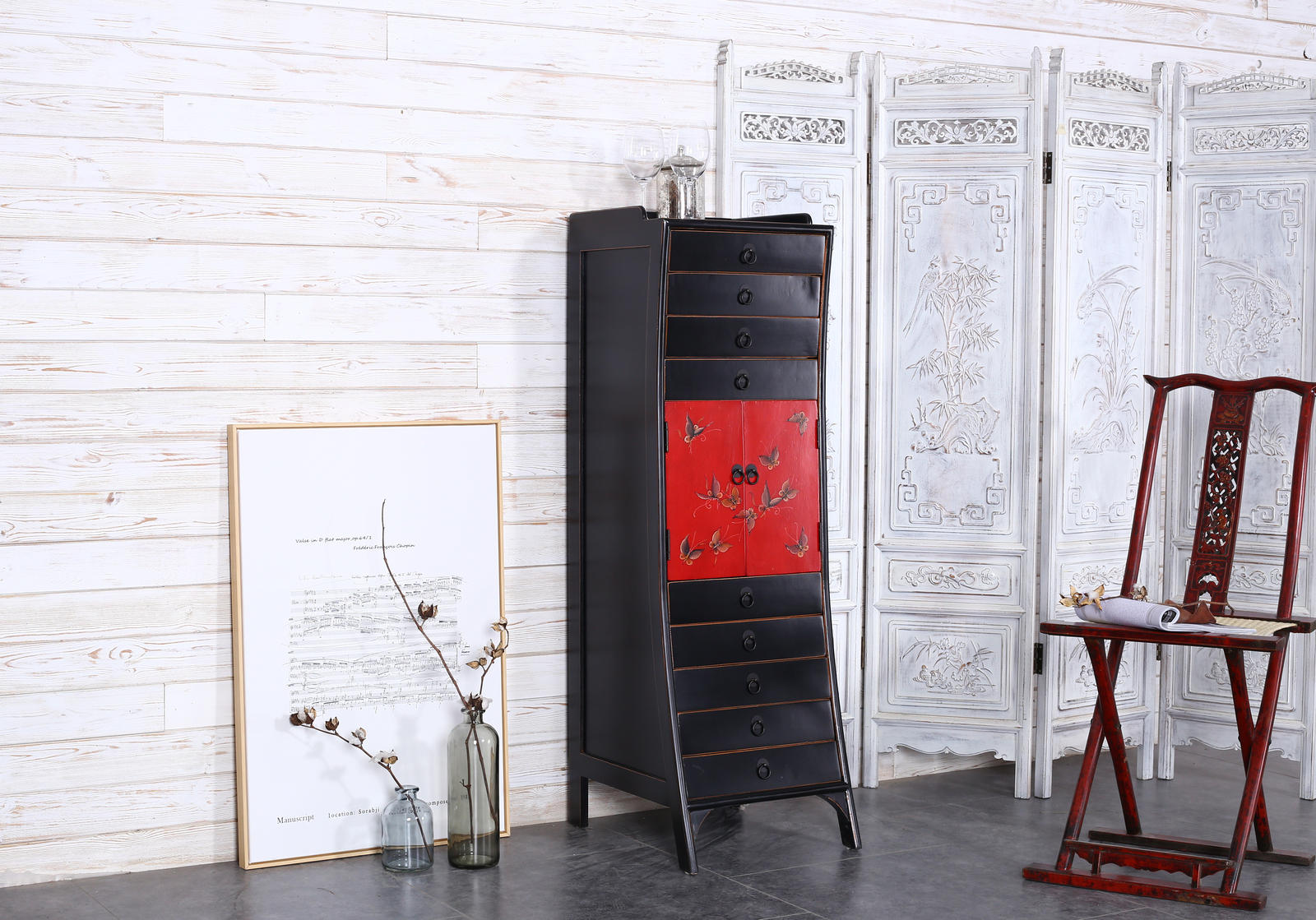 ULYSSES | TALL TRADITIONAL CABINET