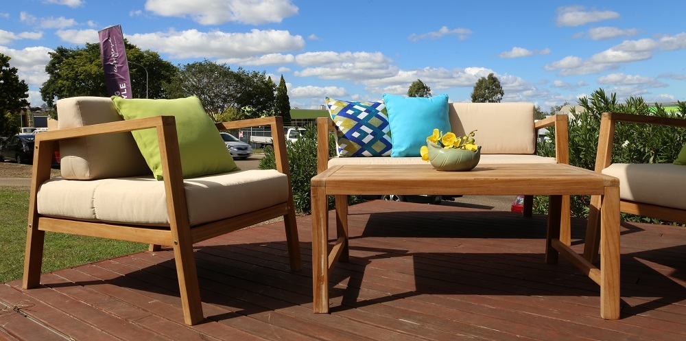 DANKE | OUTDOOR LOUNGE RANGE