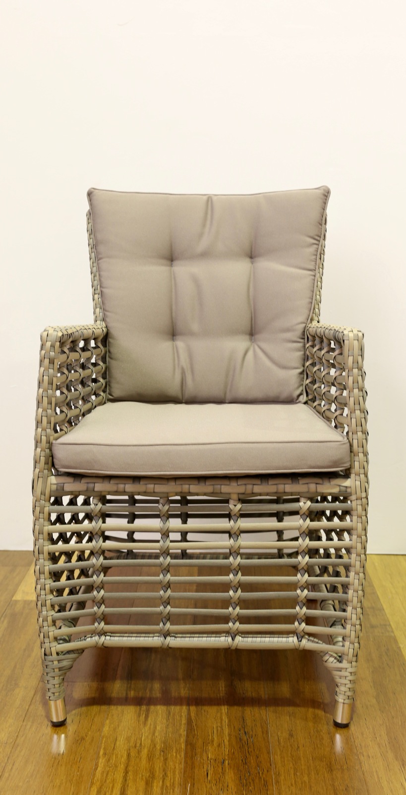 YOKO | OUTDOOR DINING CHAIR
