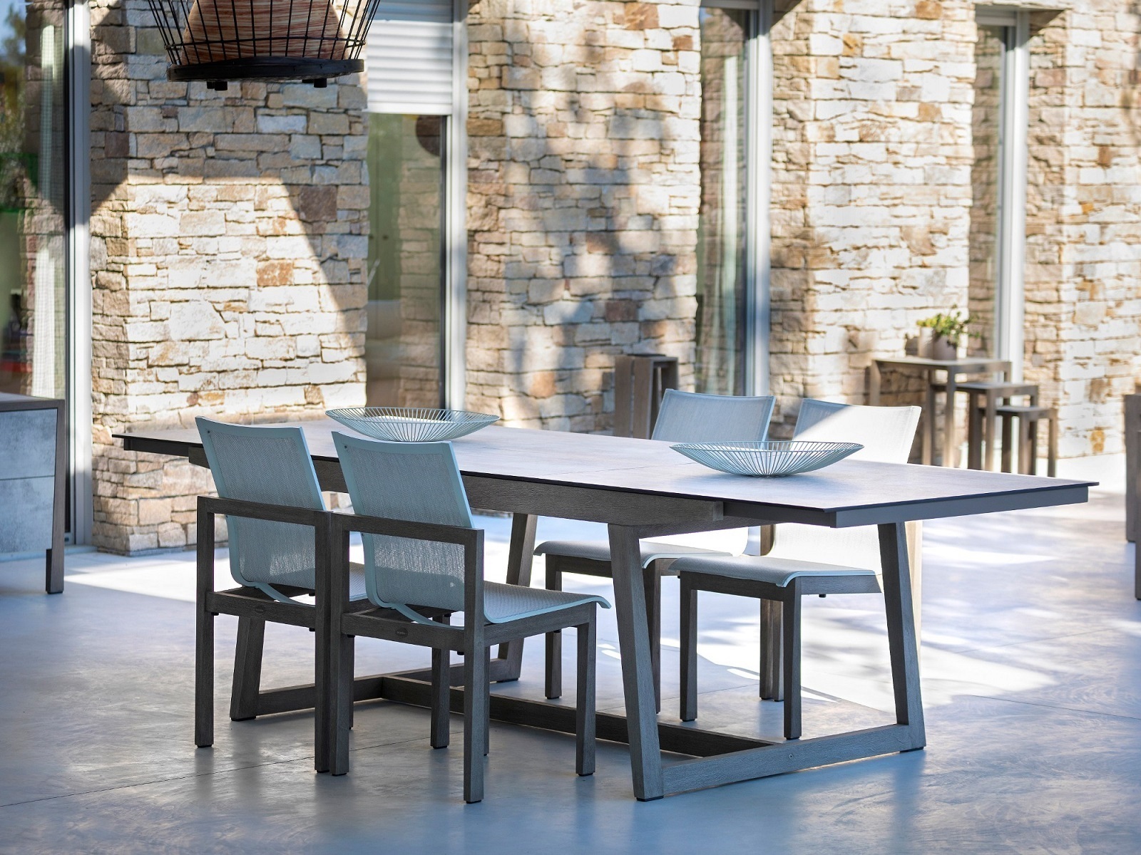 BREEZE | OUTDOOR EXTENSION TABLE