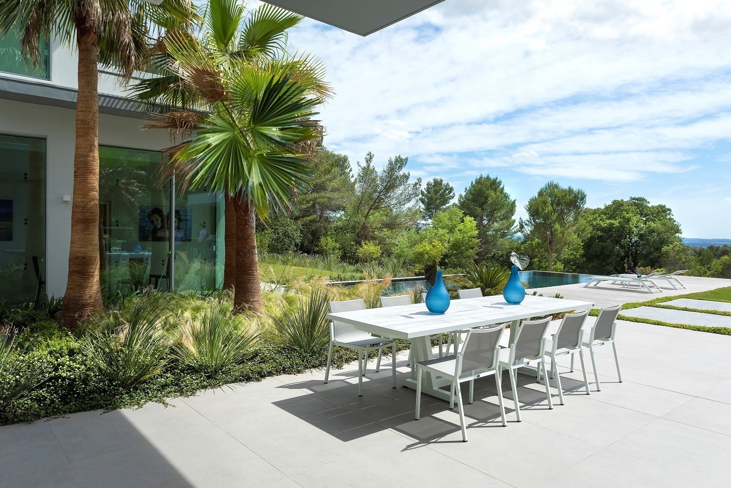 RESORT | OUTDOOR CHAIR RANGE