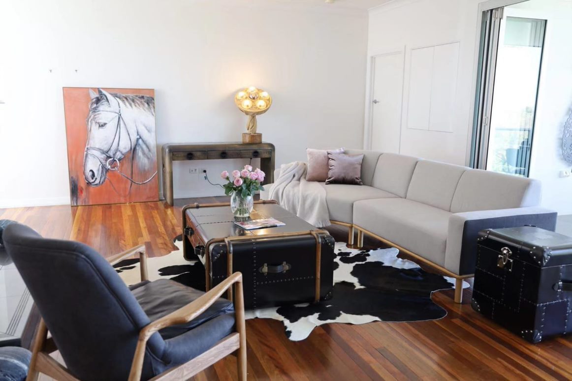 THEODORE | UNIQUE ANGLED LOUNGE