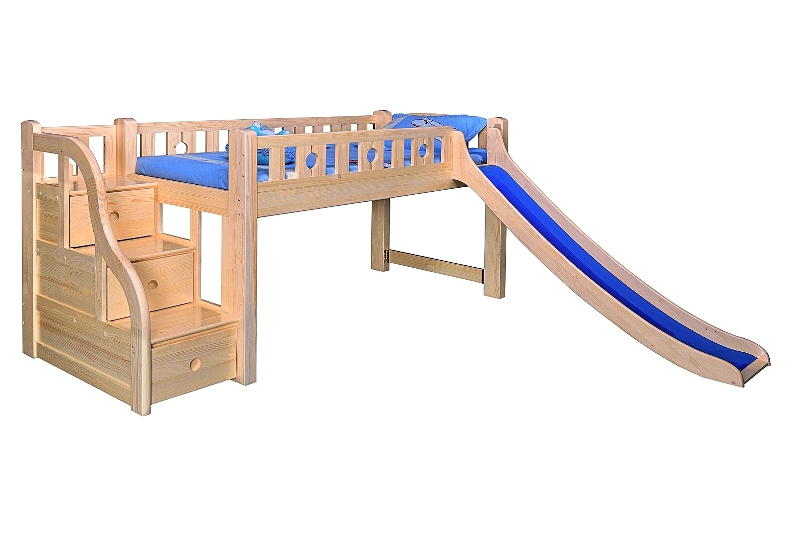 Timber Bunk Bed With Blue Slide, A Bunk Bed With A Slide