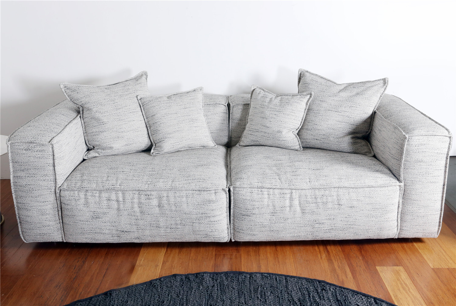 Plush lounge suites deals