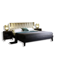 EUROPA | MODERN LUX WINGED BED