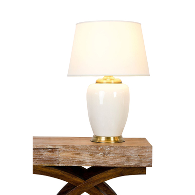 PEARL PORCEALIN TABLE LAMP
