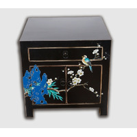 ORIENTAL LILY | TRADITIONAL SIDE TABLE
