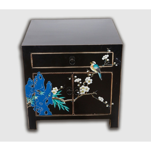 ORIENTAL LILY | TRADITIONAL SIDE TABLE - 1 DRAWER, 2 DOORS